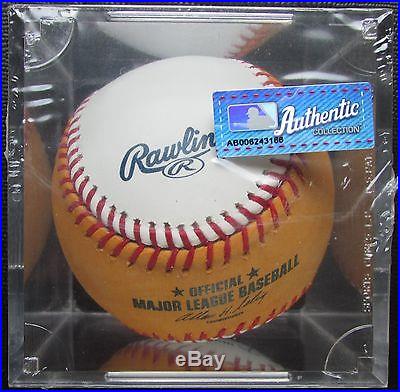 2010 Rawlings Home Run Derby Gold Baseball, New Ball With Display Cube