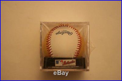 2011 RAWLINGS STATE FARM GOLD HOME RUN DERBY BASEBALL NEW IN CASE IN PLASTIC