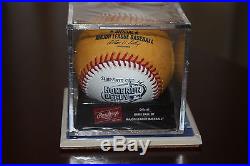 Rawlings Official 2010 Gold and White Home Run Derby Baseball NEW In CUBE